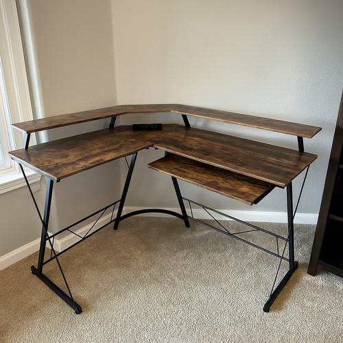 Shaped computer desk power - l,